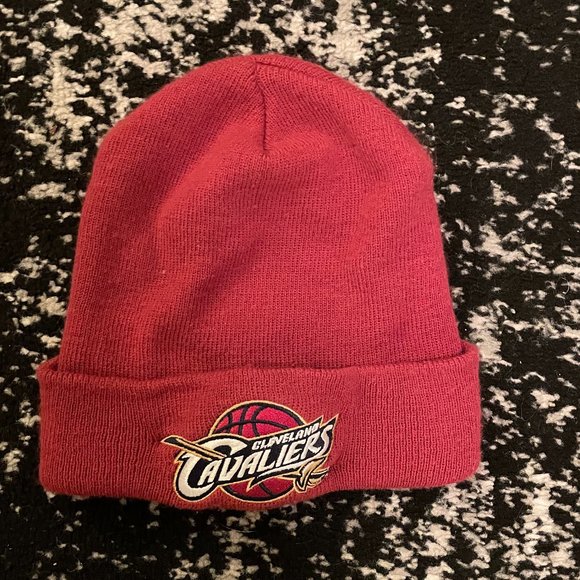Sold-Vintage 2004 Cleveland Cavaliers winter beanie - Picture 1 of 1